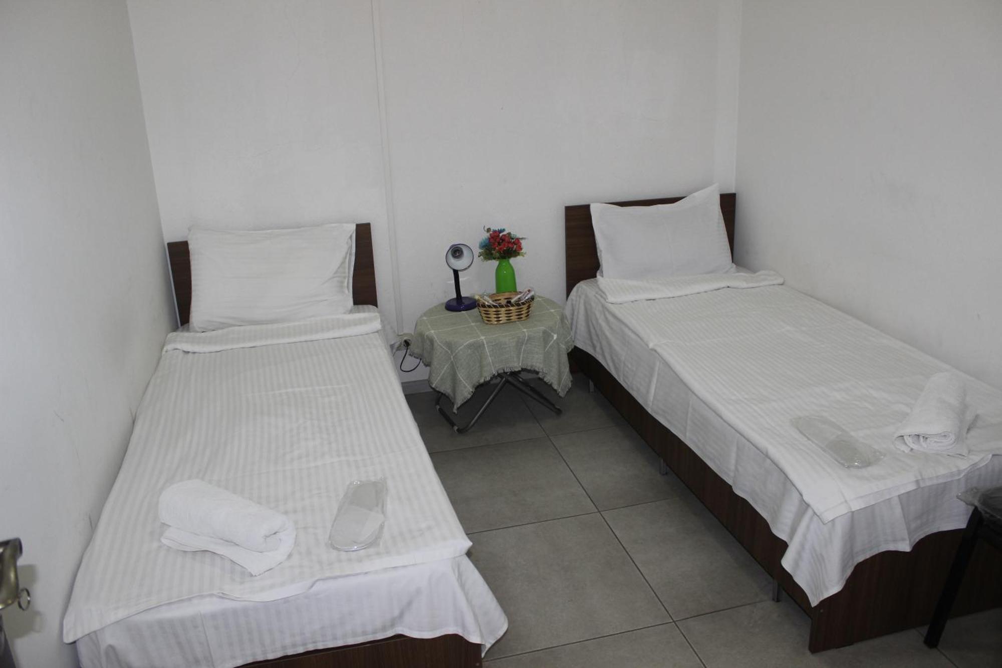 Hostel Near The Square Tbilisi ภายนอก รูปภาพ