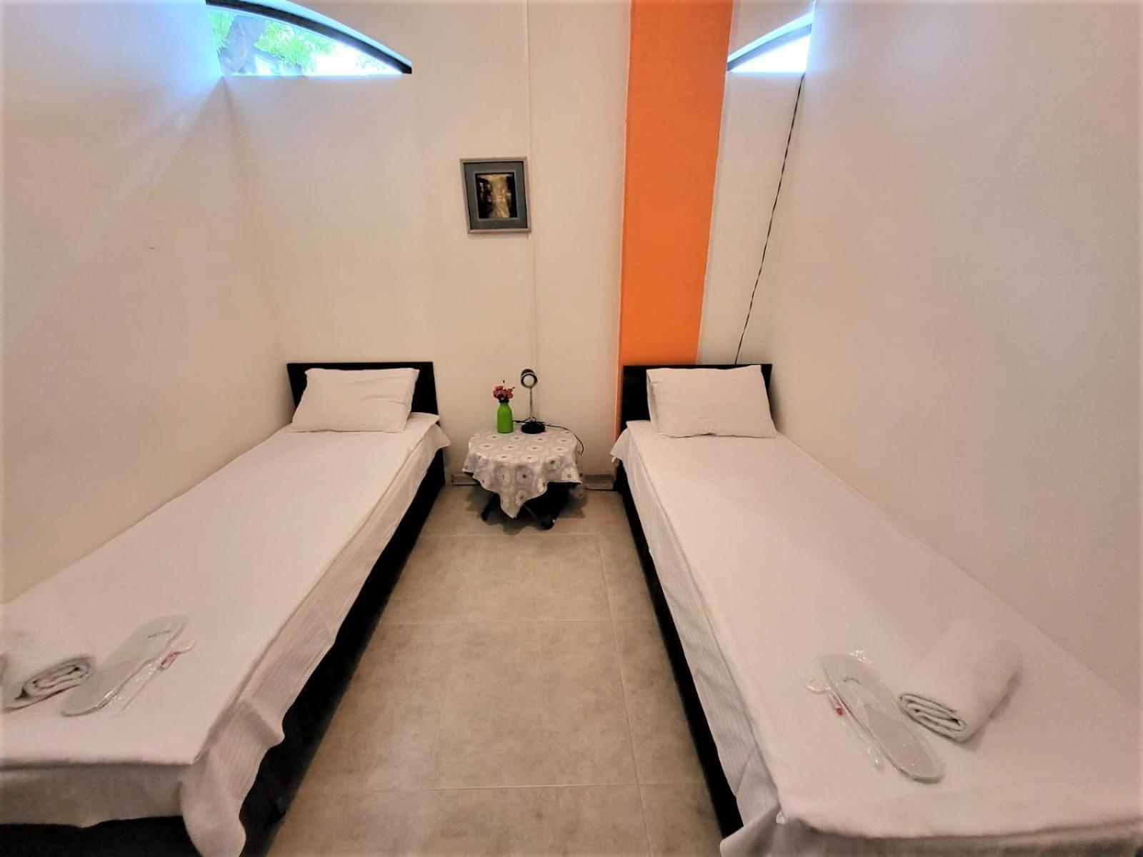 Hostel Near The Square Tbilisi ภายนอก รูปภาพ