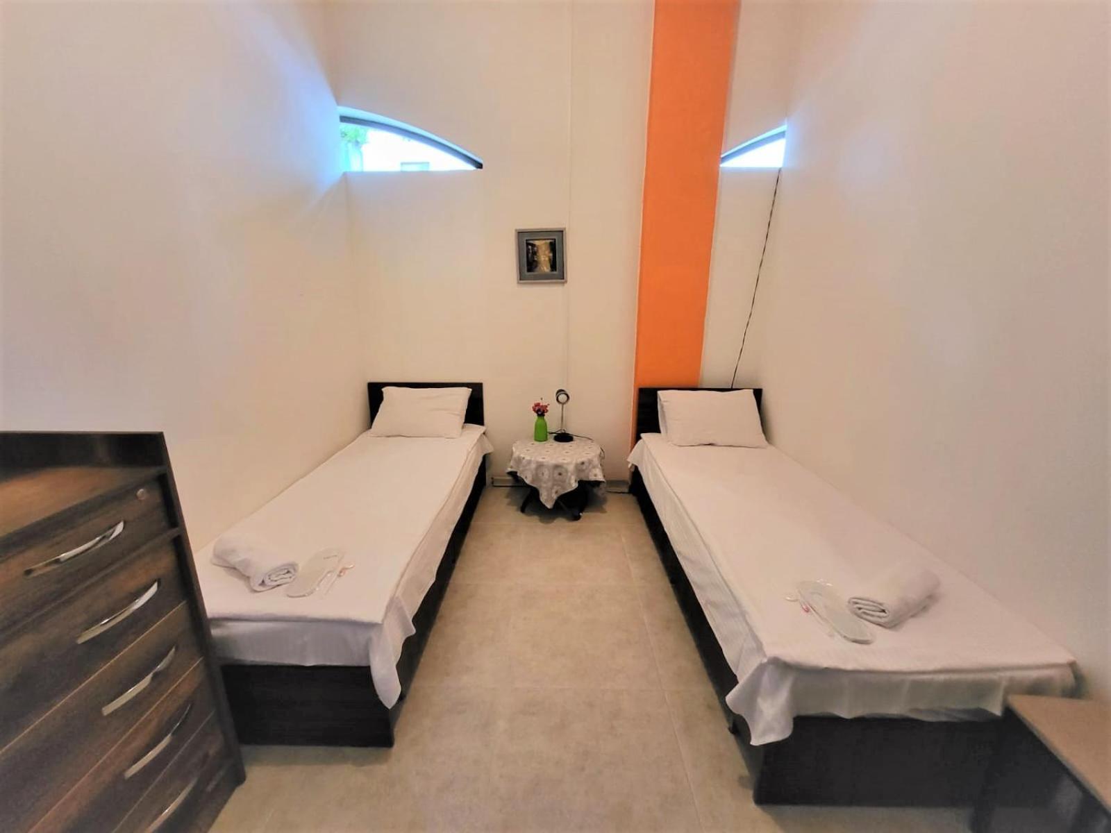 Hostel Near The Square Tbilisi ภายนอก รูปภาพ